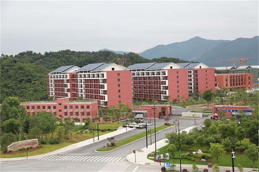 杭州商學(xué)院 - 副本.jpg